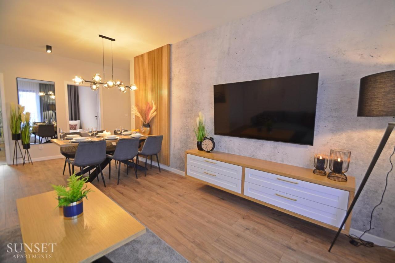 Platan - Sunset Apartments - Garaz Świnoujście  Eksteriør billede
